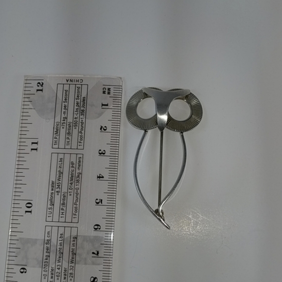 ๐จ๐ฆ Early 50s, "Sterling By Jewelart" Owl Brooch - Picture 3 of 3